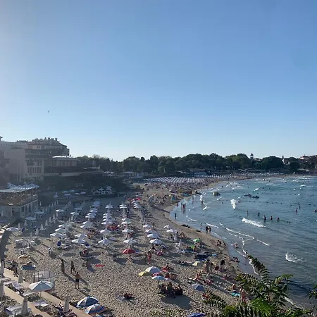 Apartahotel Alatoni 3*