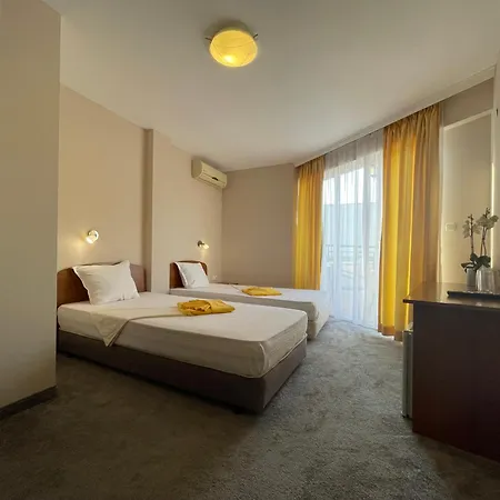 Apart Otel Alatoni 3*